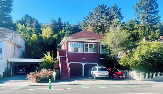 Renovated 1932 San Rafael 3bed 2bath house, close to 101 shops banks restaurants
