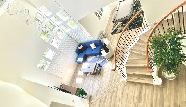 Resort style home. Pool/Spa/Wet deck. 10 min. from airport/strip