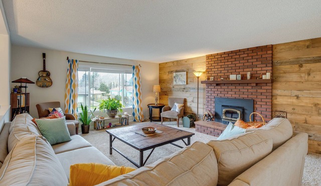 Rockaway Beach Vacation Rental: Walk to Ocean