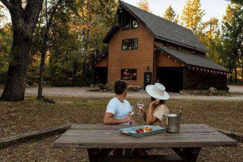 Romantic Forest Lovers Nest by Casa Oso