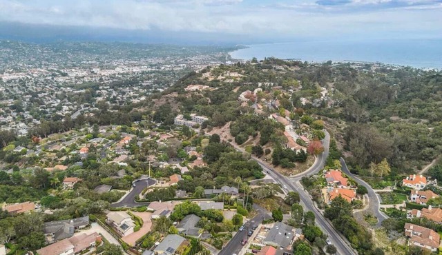 Santa Barbara Mesa Home on the hill