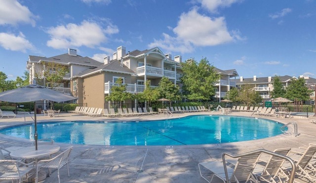 Sonoma | Wine Country | Pool & Vineyards | 2BR Queen