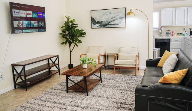 Spacious Home Right off 99 Fwy