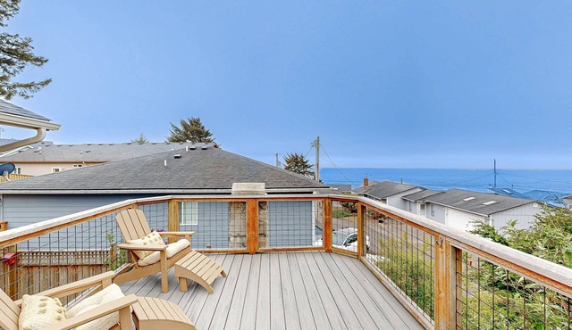 Spacious home with Ocean Views game room office deck patio and grill dogs ok