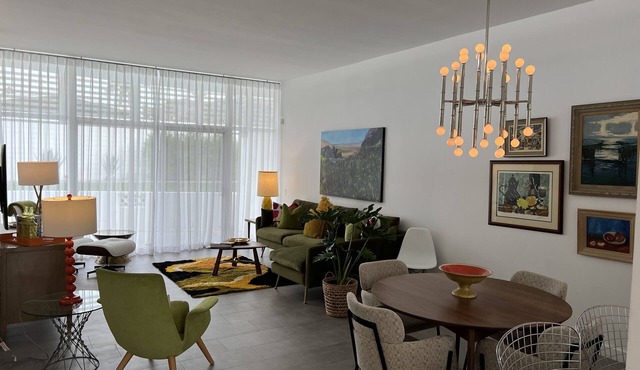 STUNNING, Iconic Mid Century, CANYON VIEW ESTATES preferred South Palm Springs