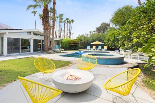Sunny Lands Vacation Home