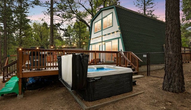 Swiss Bliss, Ideal Location w Hot Tub & BBQ