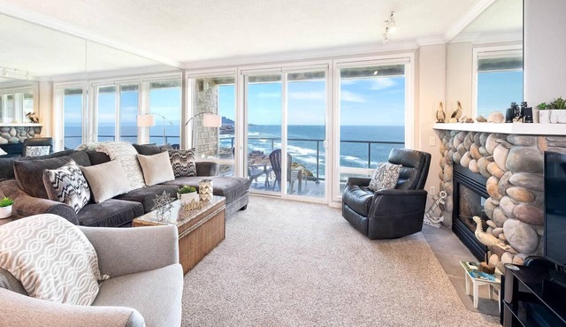 The Beacon, with Panoramic Views & Pool