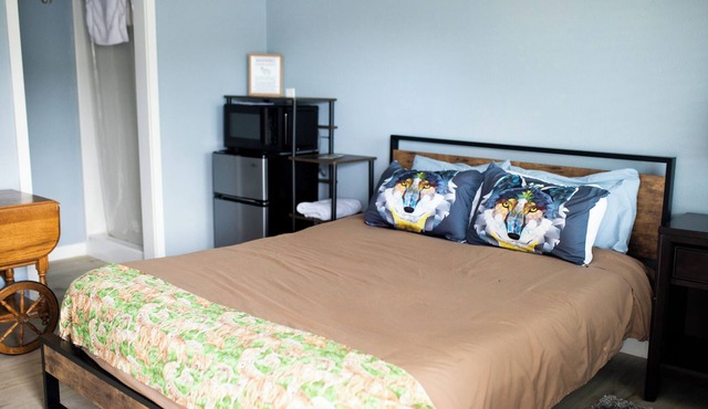 the Bunkhouse coyote- Private Studio Retreat Room
