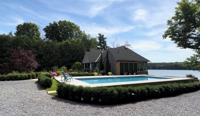 Thousand Island Luxury Guest Home Retreat Experience