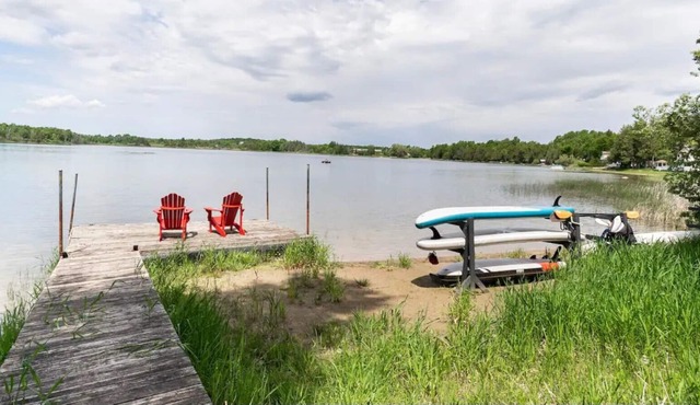 Waterfront Cottage - Lower Unit - 2 Bedroom - Private Beach