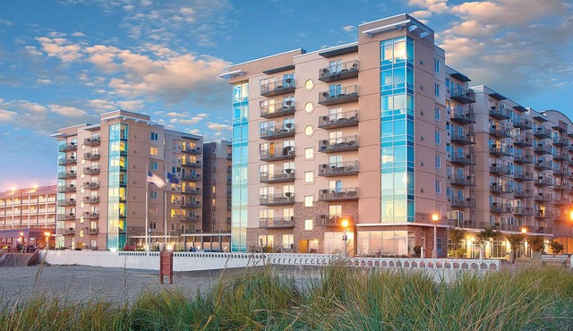 Worldmark Seaside, Beachfront Resort! (Add Nights 5, 6 &7 only $50 each)