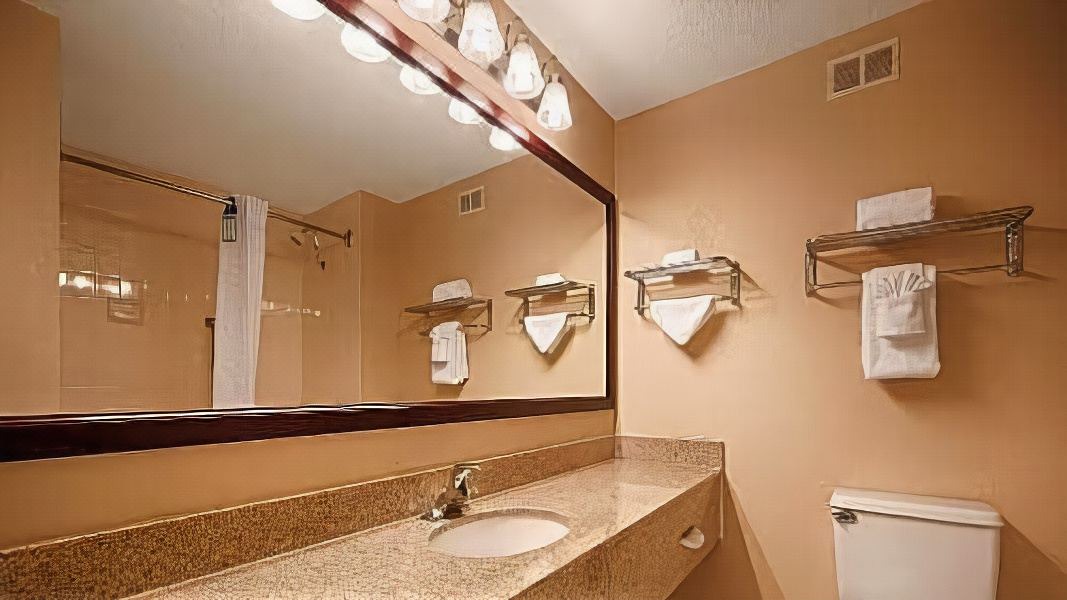 Photo of Bathroom in Roseville