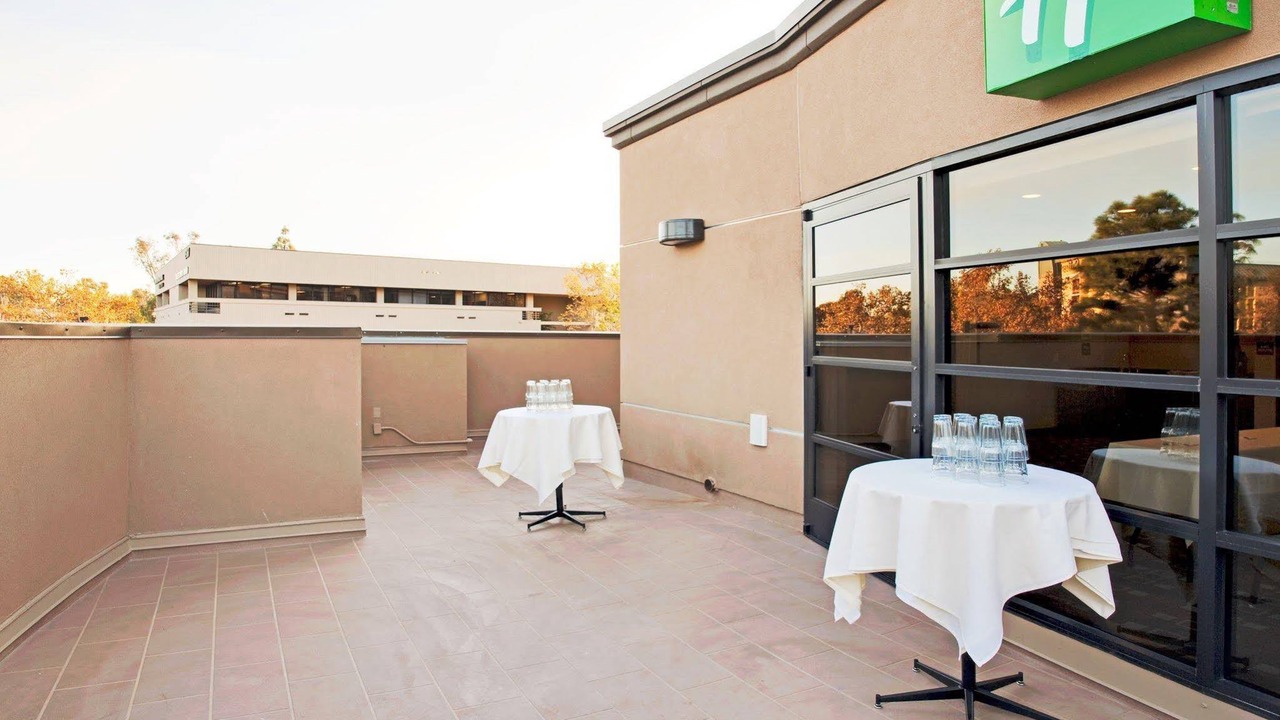 Photo of Patio Balcony in Lake Forest