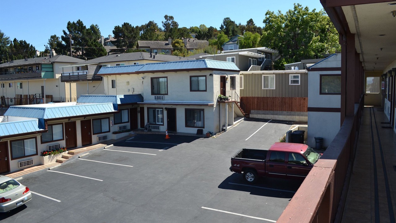 Photo of Buildings in Belmont