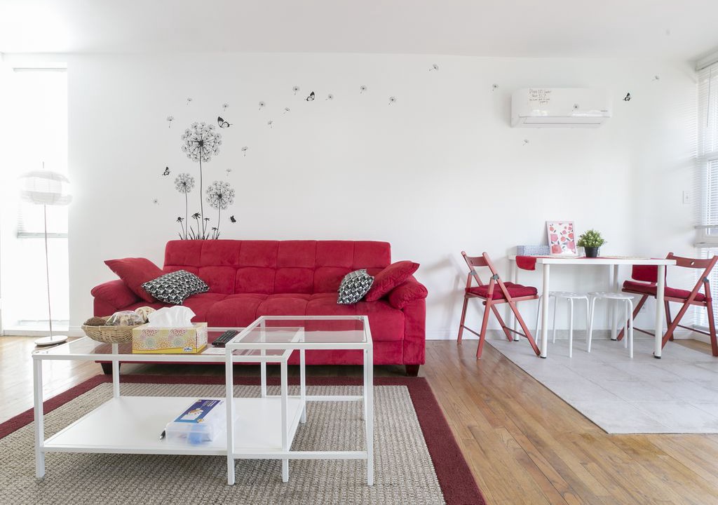 Photo of Livingroom in Silver Lake
