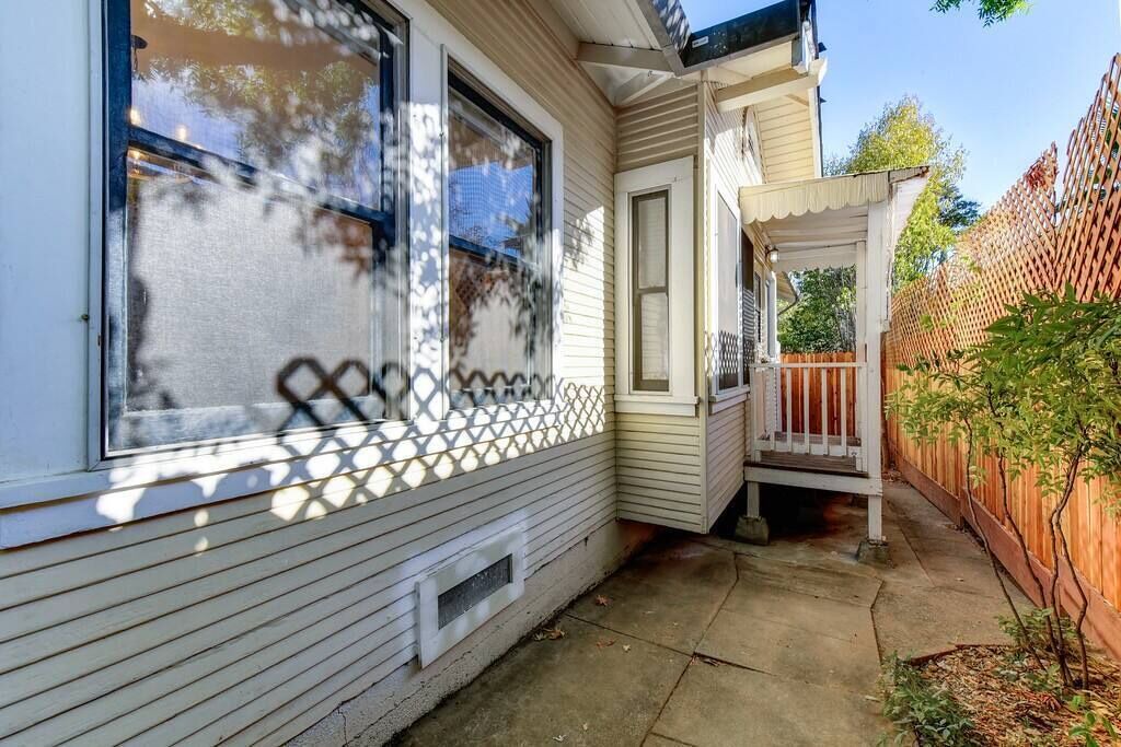 Photo of Outdoor in Los Cerritos