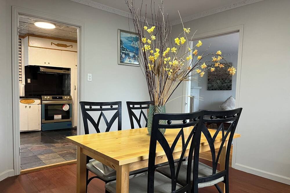 Photo of Others in Parkside