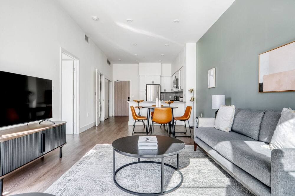 Photo of Livingroom in Central San Mateo