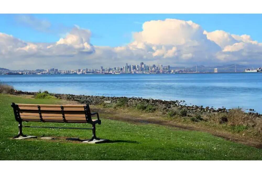 Photo of Outdoor in West Alameda