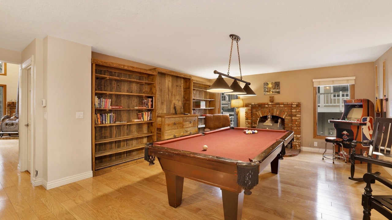 Photo of Bedroom in Summit Estates