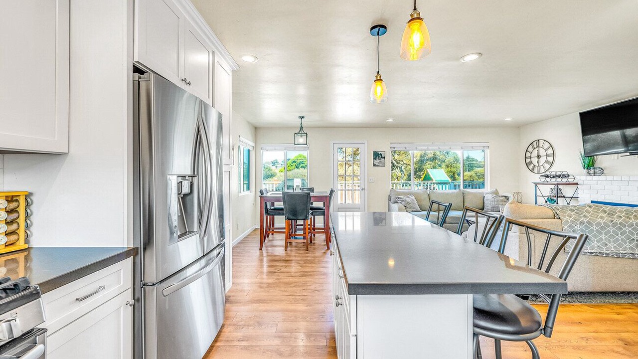 Photo of Kitchen in Del Rey Oaks