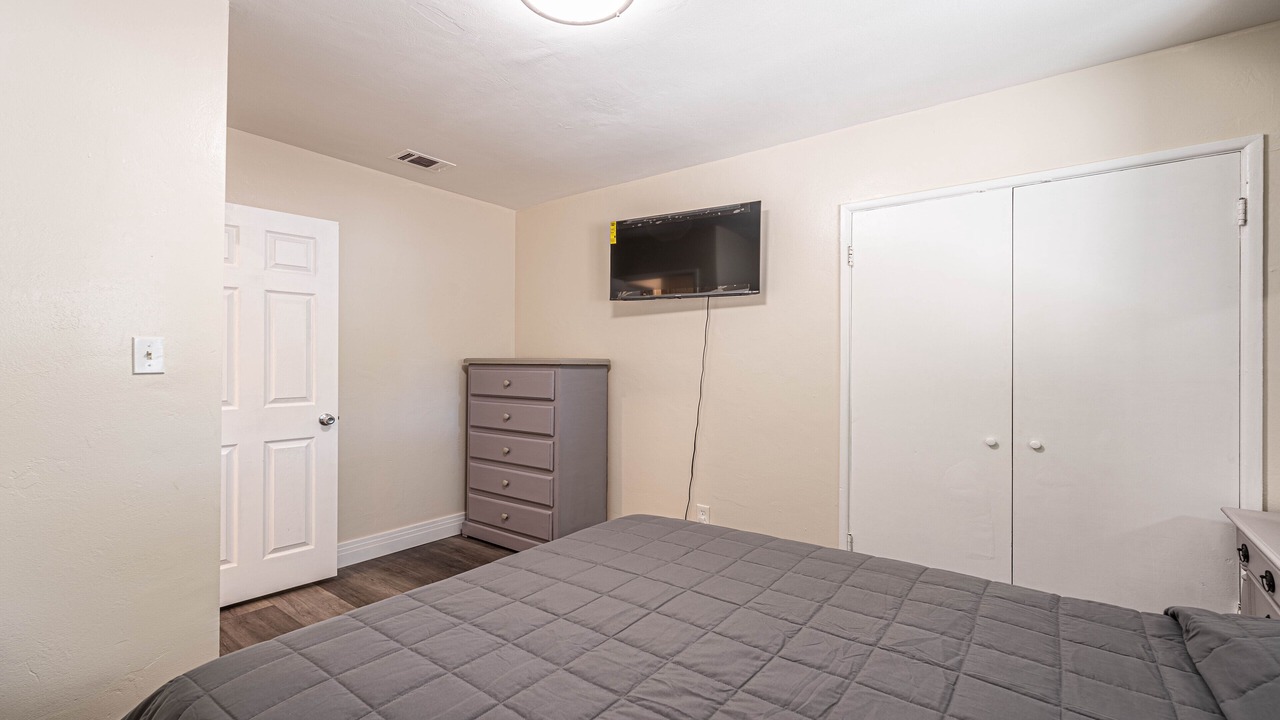 Photo of Bedroom in Riverside