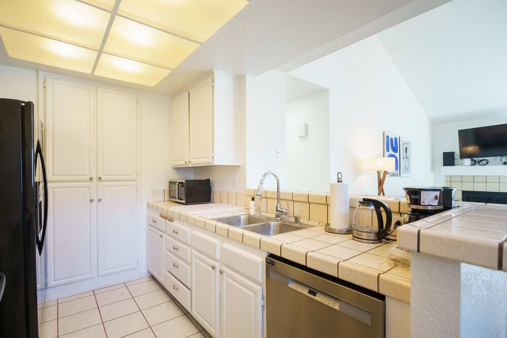 Photo of Kitchen in Newark