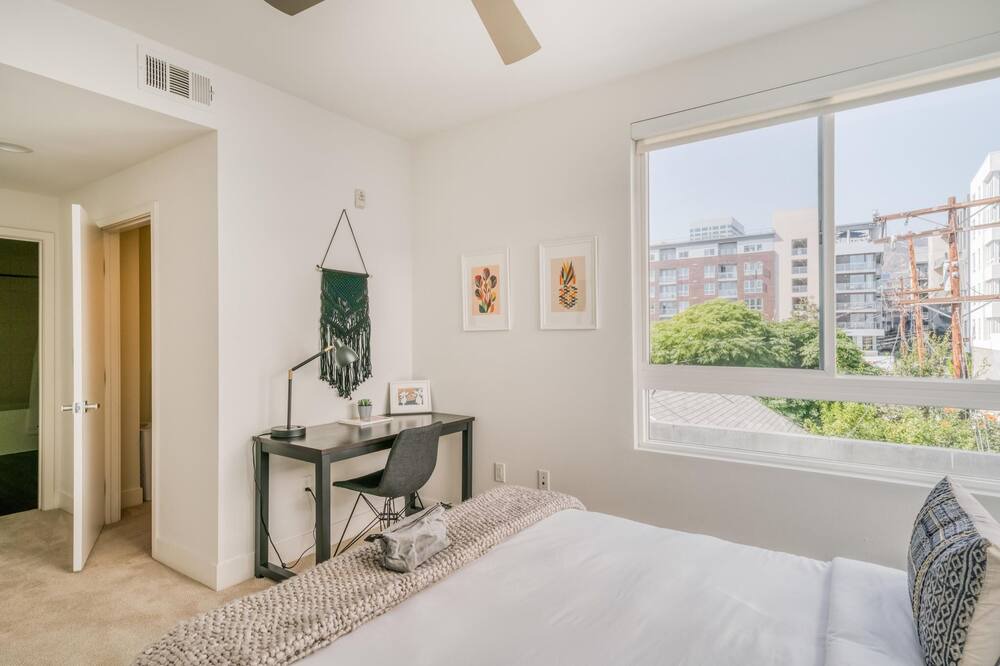 Photo of Bedroom in Downtown