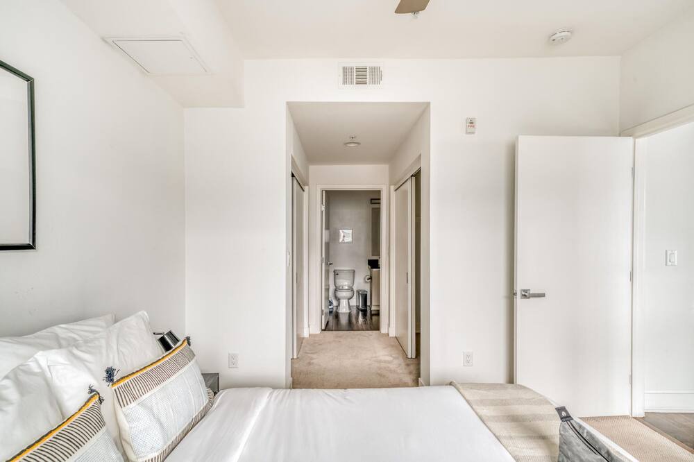Photo of Bedroom in Downtown