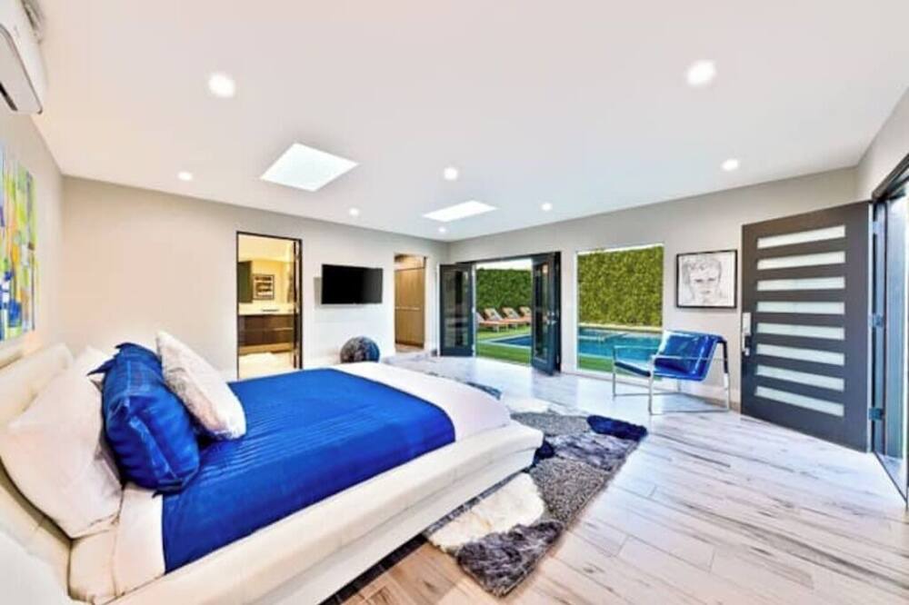Photo of Bedroom in Faircrest Heights