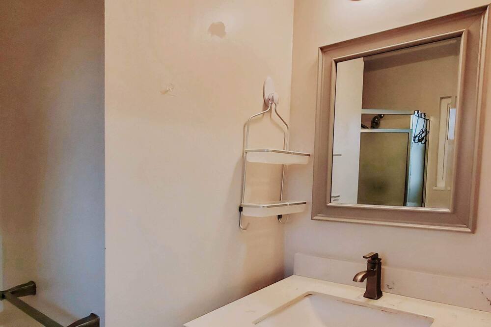 Photo of Bathroom in East San Mateo