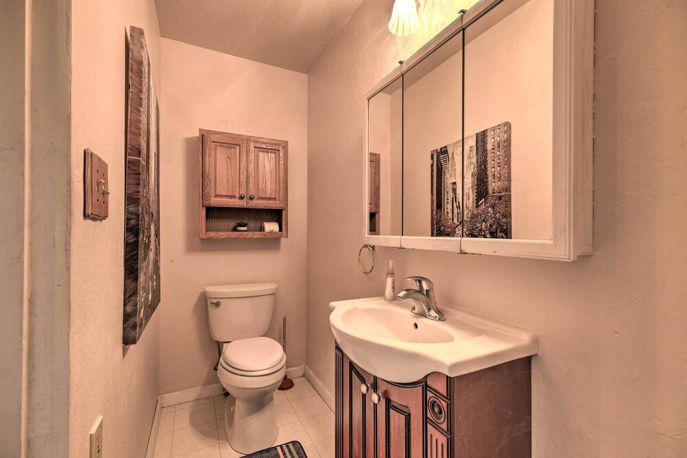 Photo of Bathroom in Tuolumne