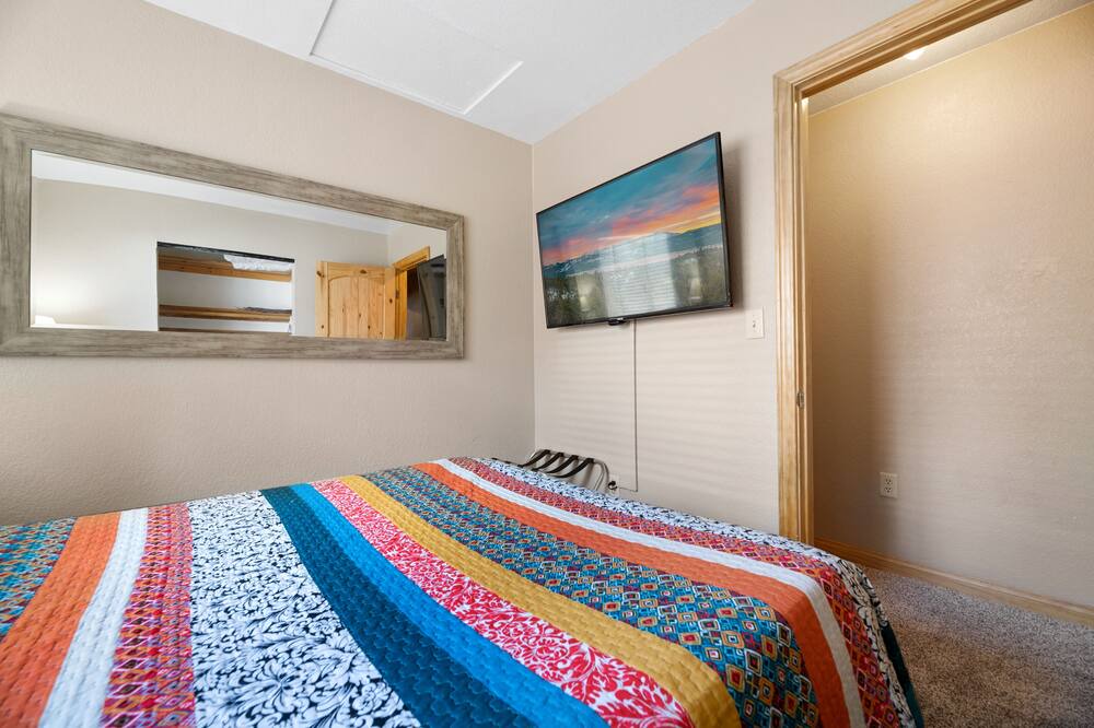 Photo of Bedroom in Sugarloaf