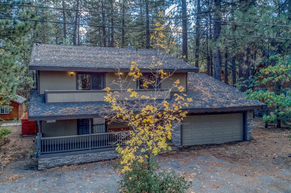 Photo of Outdoor in Summit Estates