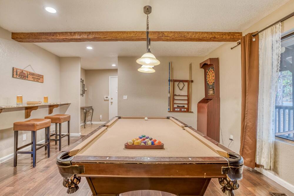 Photo of Bedroom in Summit Estates