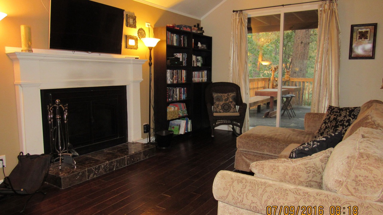 Photo of Livingroom in Moonridge