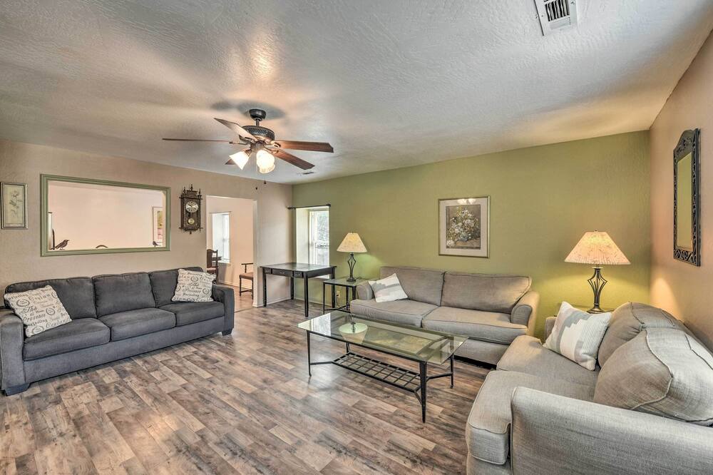 Photo of Livingroom in Jackson