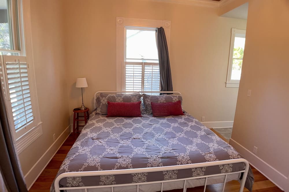 Photo of Bedroom in Nevada City