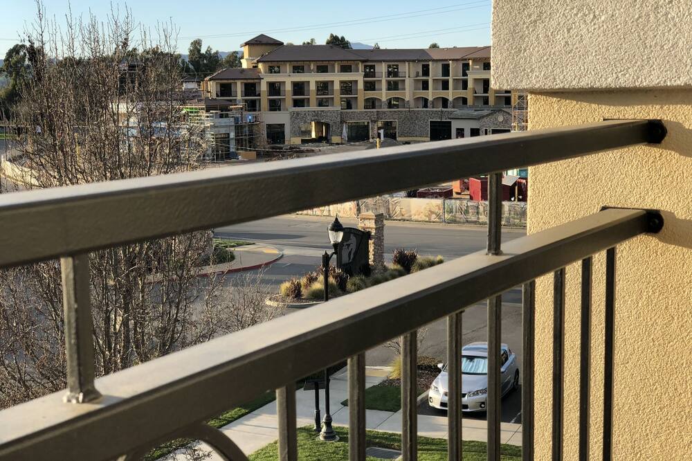 Photo of Patio Balcony in Napa