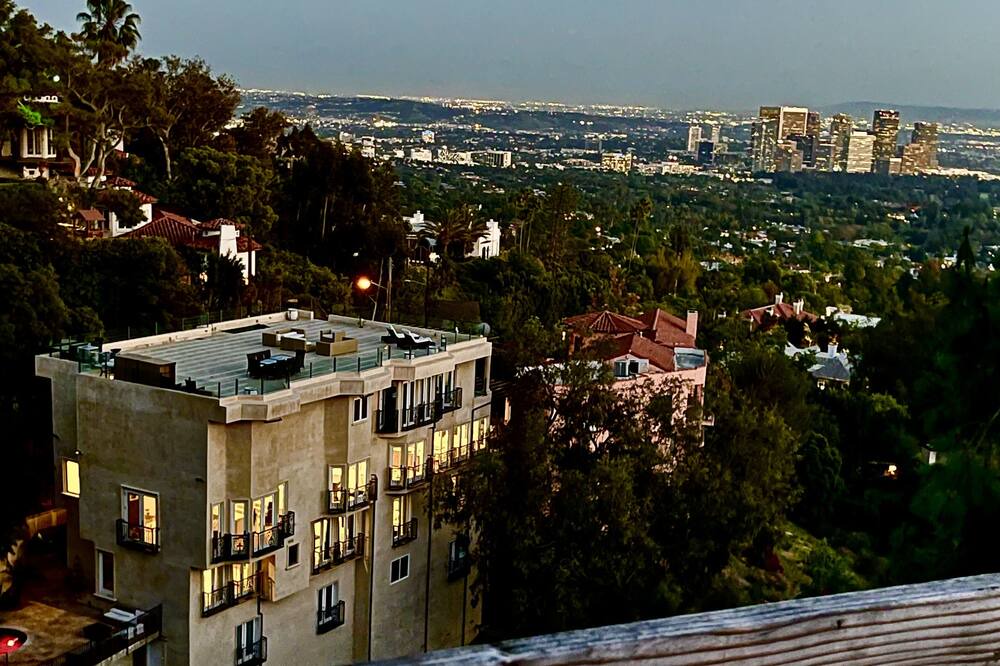 Photo of Others in The Flats