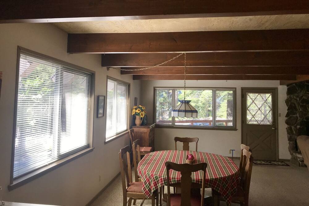 Photo of Kitchen in Tahoma