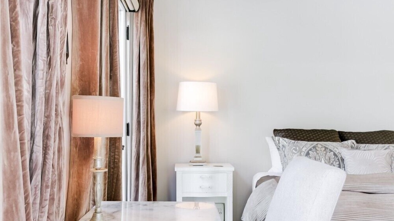Photo of Bedroom in Altadena