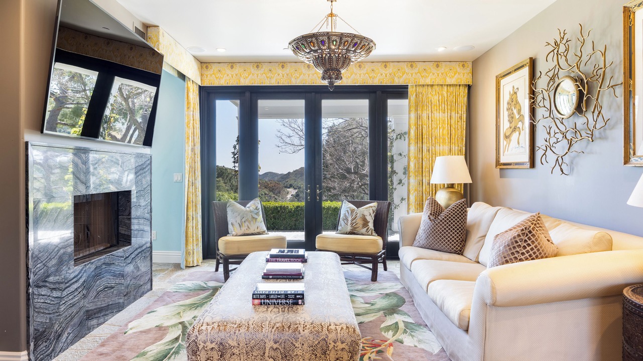 Photo of Livingroom in Malibu