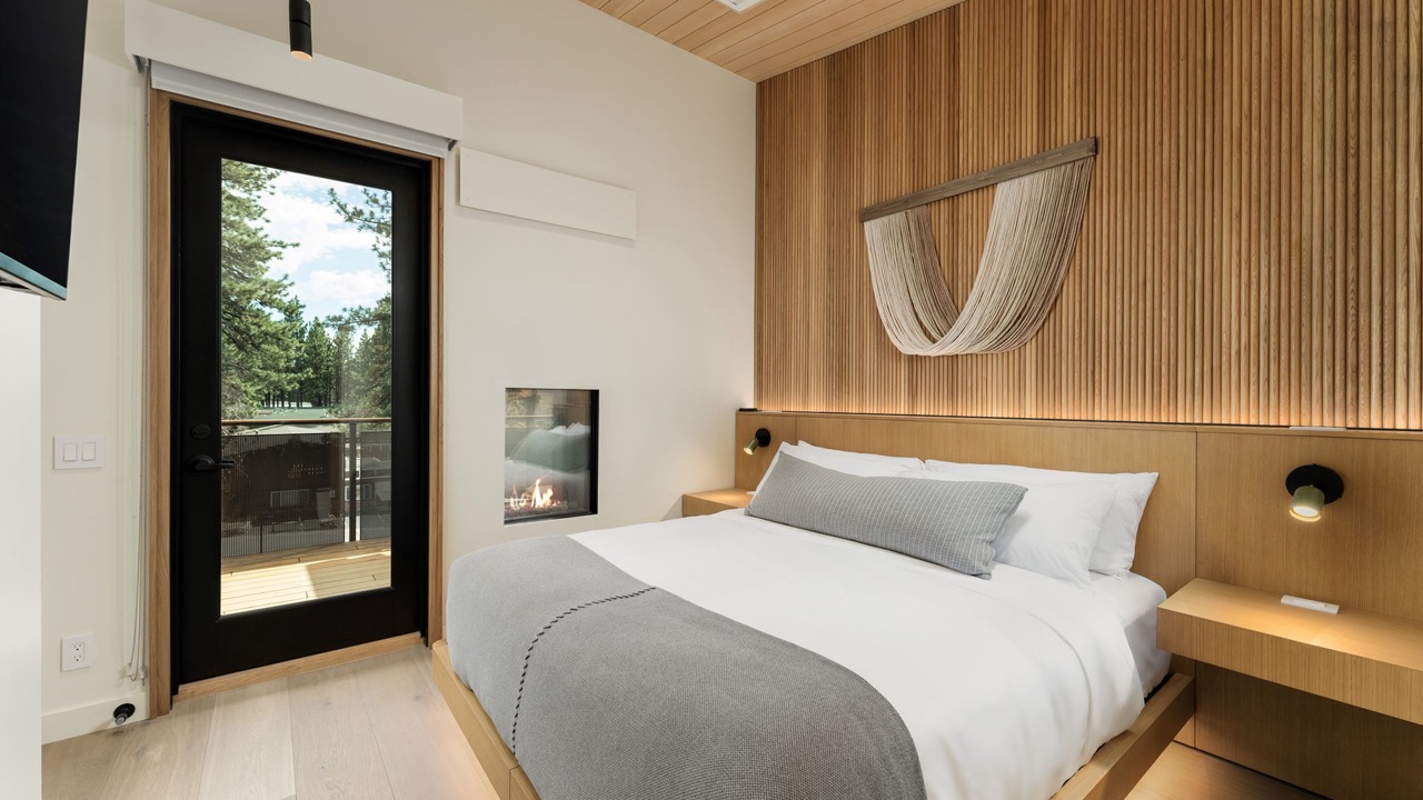 Photo of Bedroom in Lakeside Park