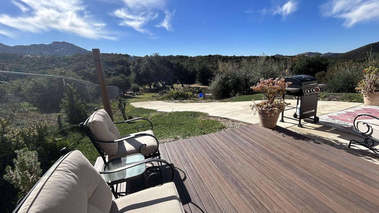 Photo of Outdoor in Lakeside