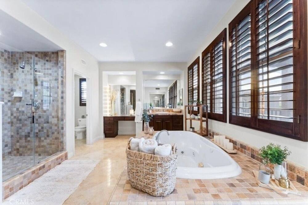 Photo of Bathroom in Coto de Caza