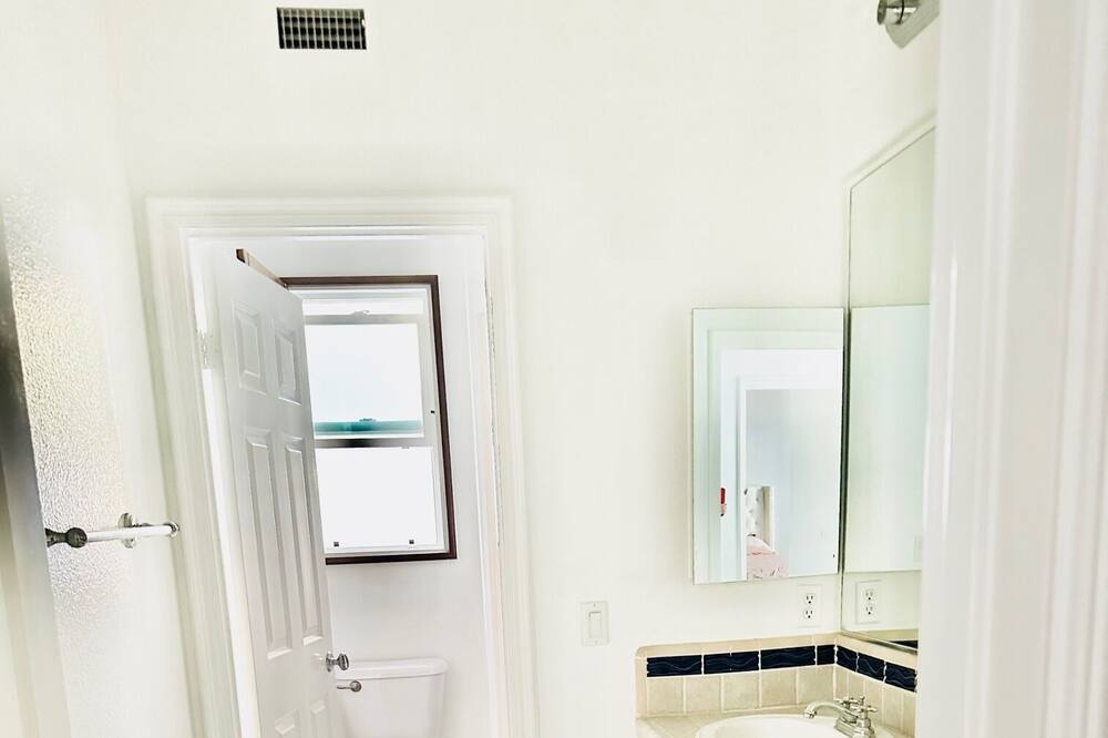 Photo of Bathroom in Coto de Caza