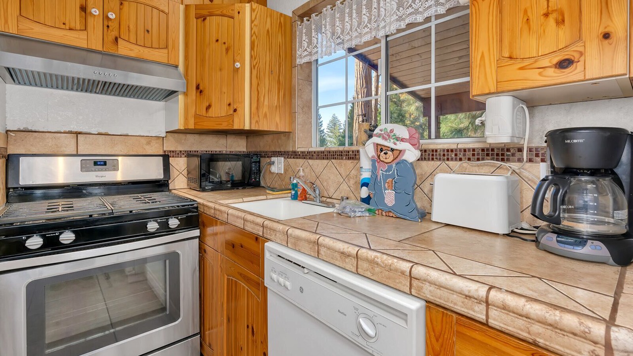 Photo of Kitchen in Yosemite West