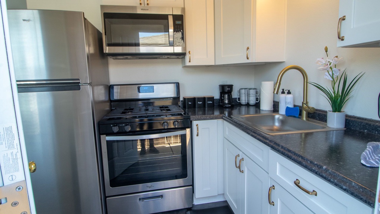 Photo of Kitchen in College East